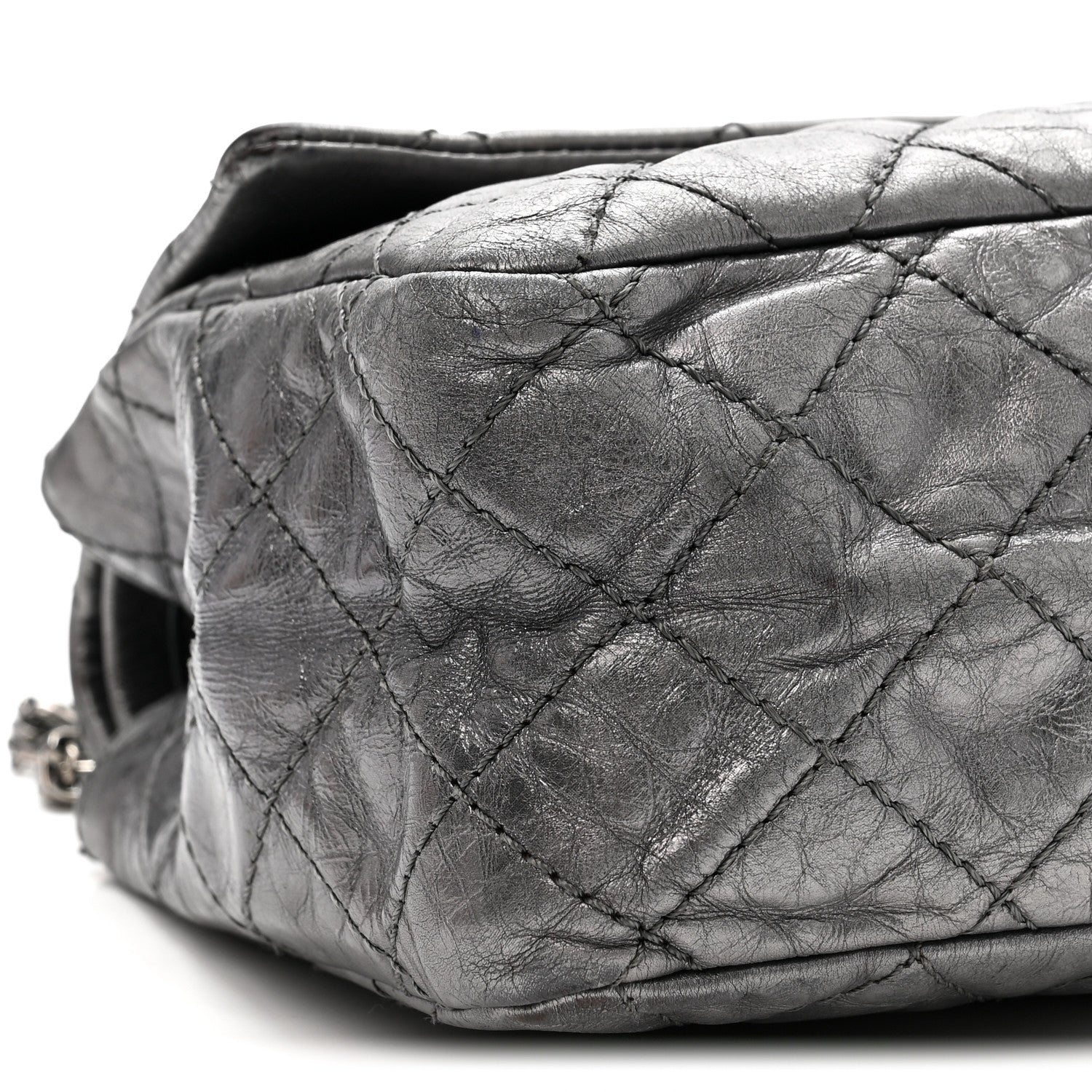 Metallic Aged Calfskin Quilted 2.55 Reissue 226 Flap Dark Silver