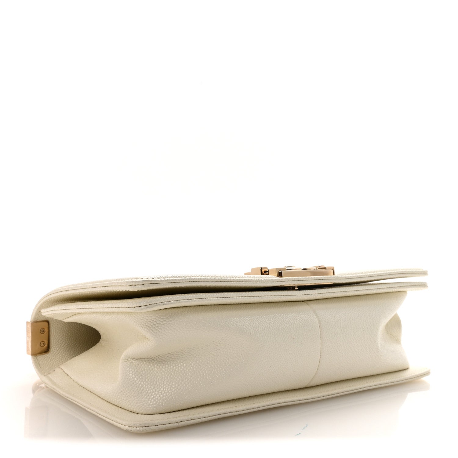 Caviar Quilted Medium Boy Flap White