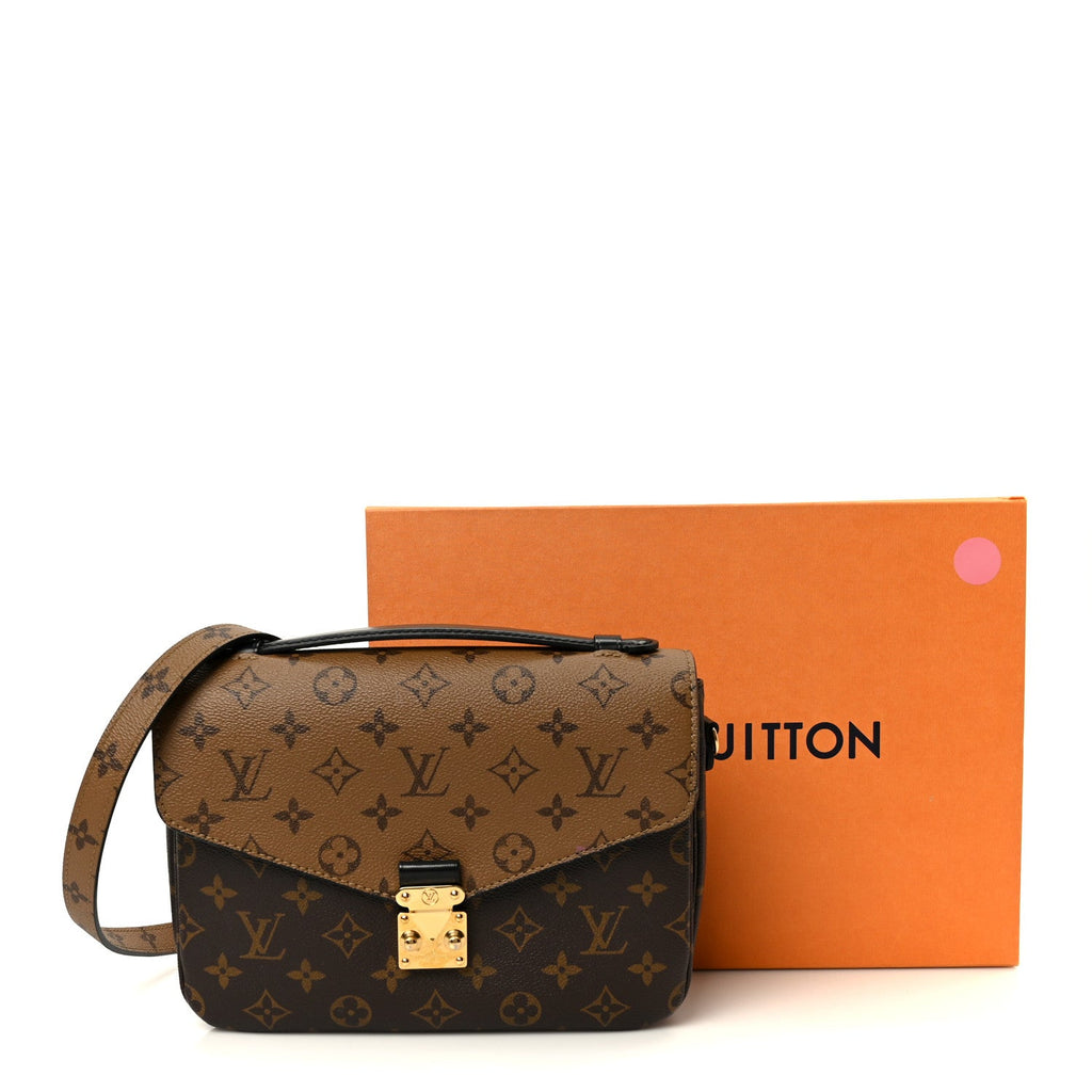 Reverse Monogram Pochette Metis