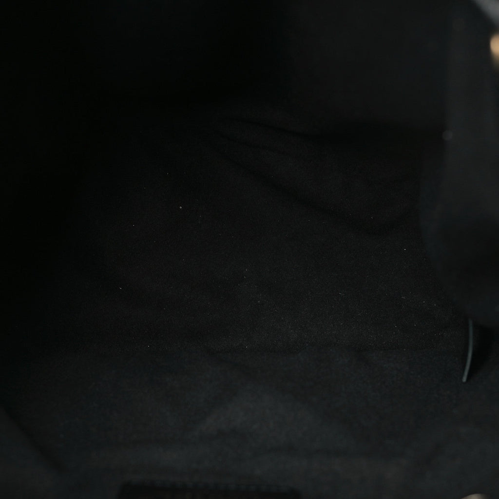Caviar Deauville Drawstring Bucket Bag Black