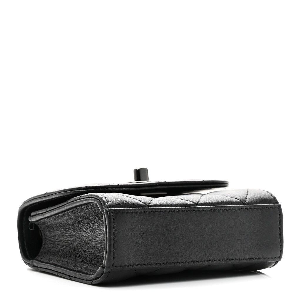 Lambskin Quilted Mini Trendy CC Clutch With Chain So Black