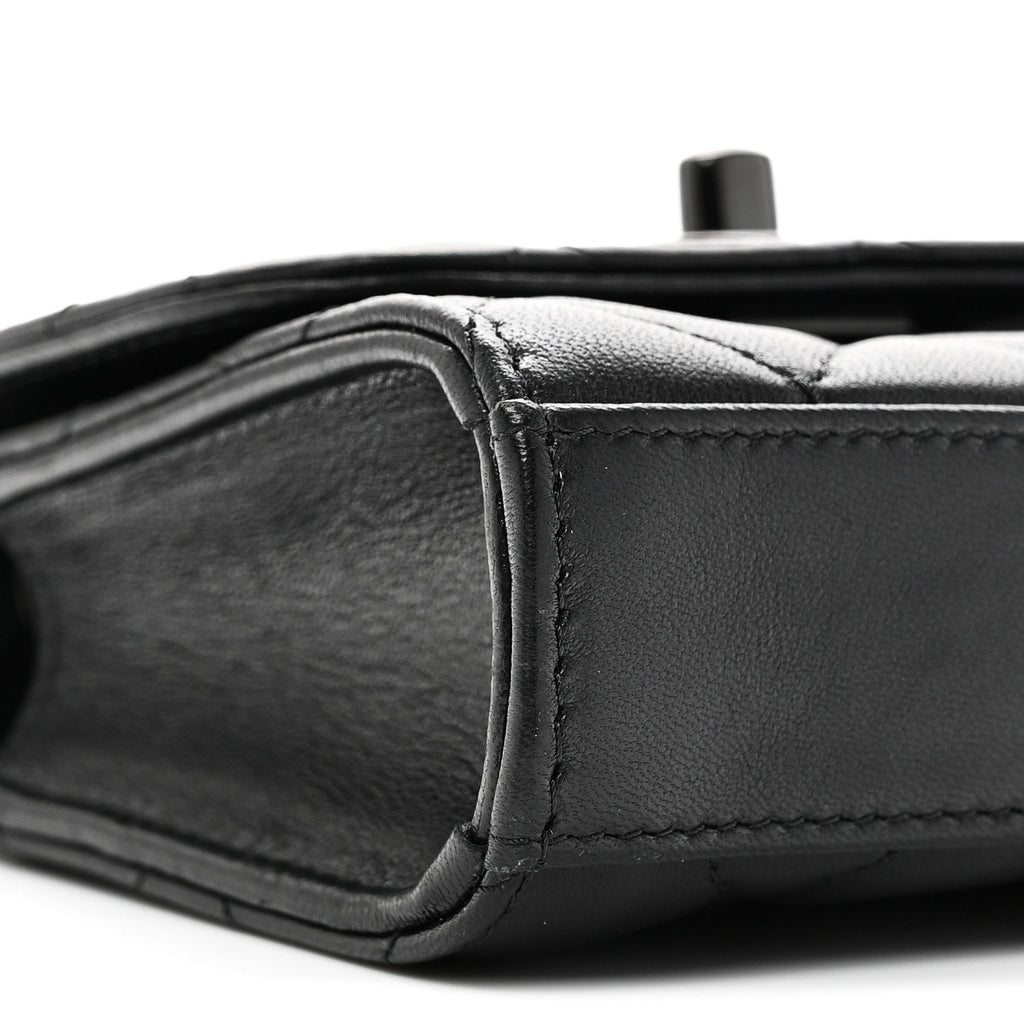 Lambskin Quilted Mini Trendy CC Clutch With Chain So Black