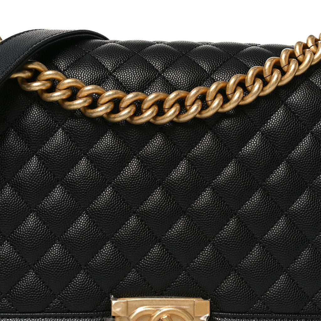 Caviar Quilted New Medium Boy Flap Black