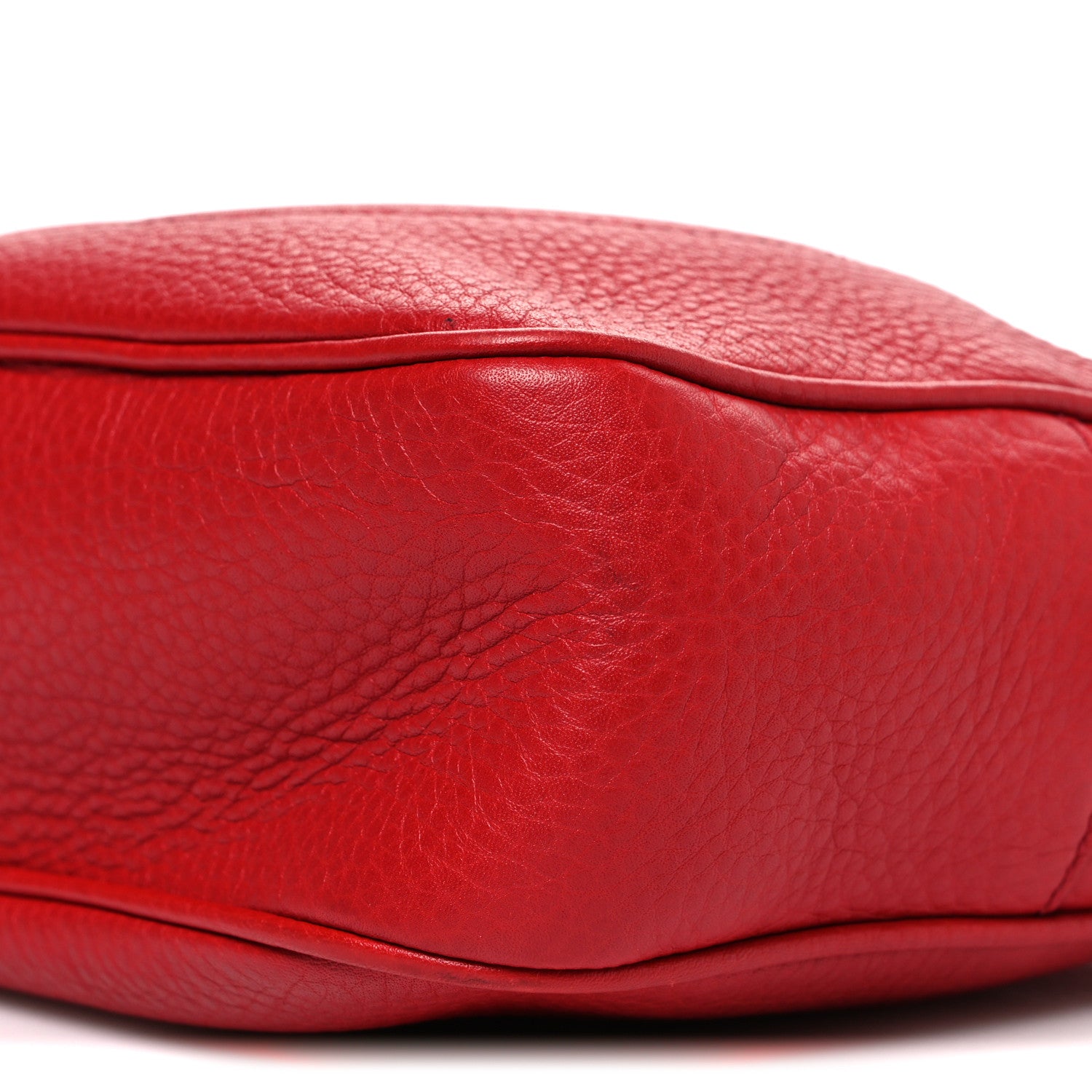Pebbled Calfskin Small Soho Disco Bag Vibrant Red
