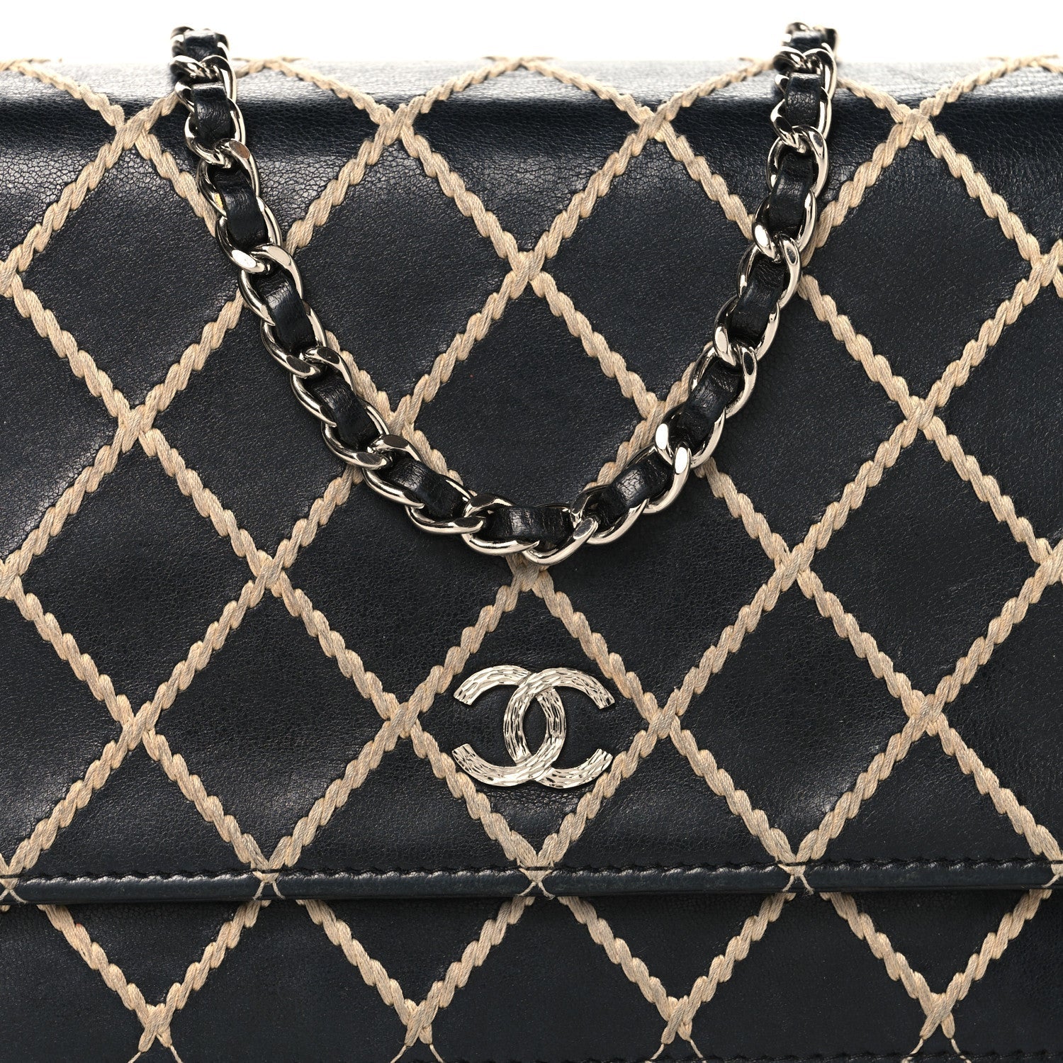 Calfskin Diamond Stitch Wallet On Chain WOC Black