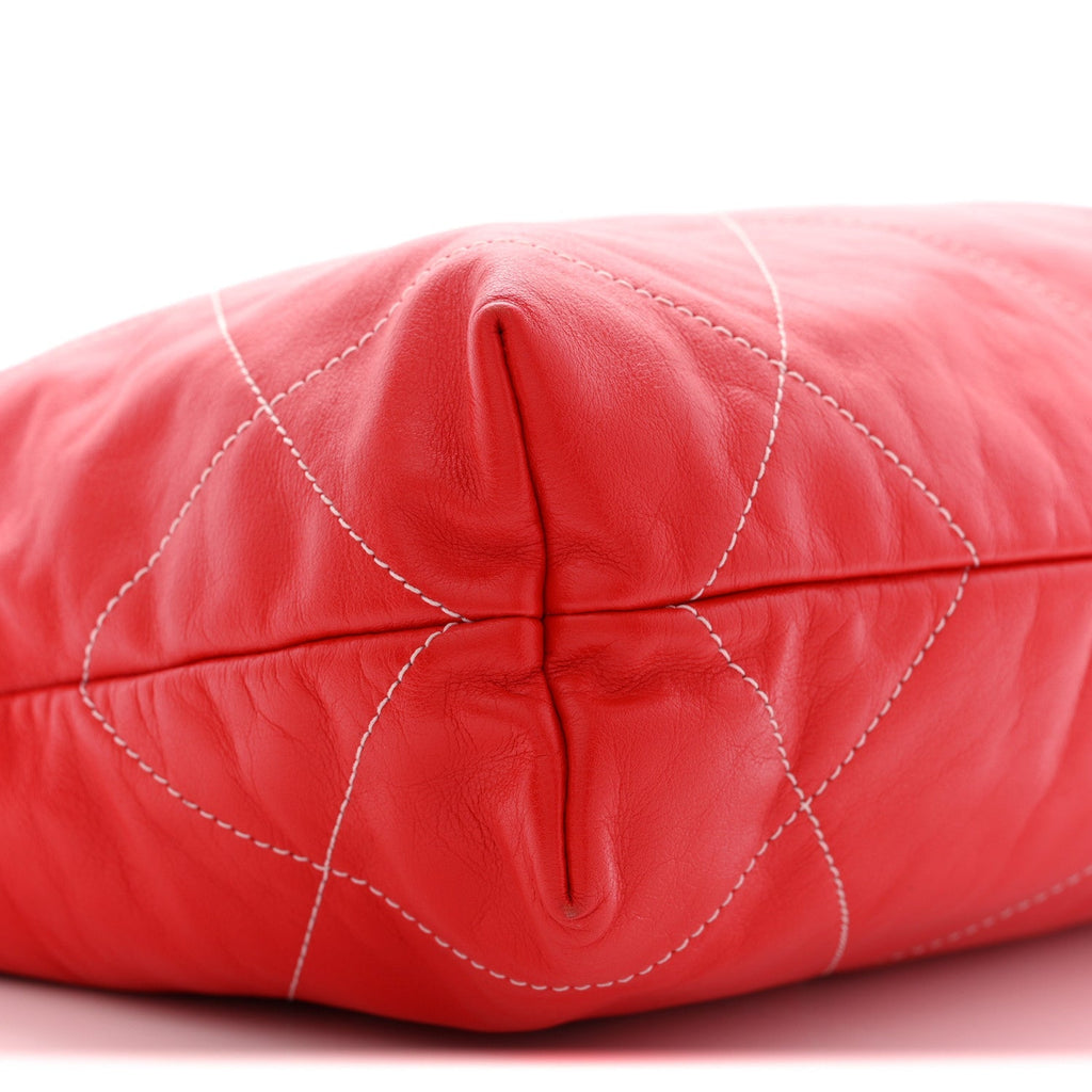 Shiny Calfskin Stitched Quilted Small Chanel 22 Red