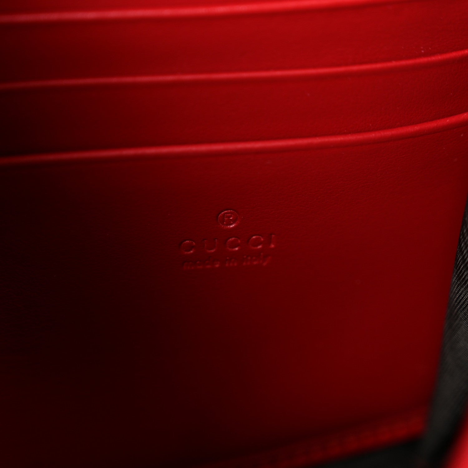 Calfskin Matelasse GG Marmont Chain Wallet Hibiscus Red