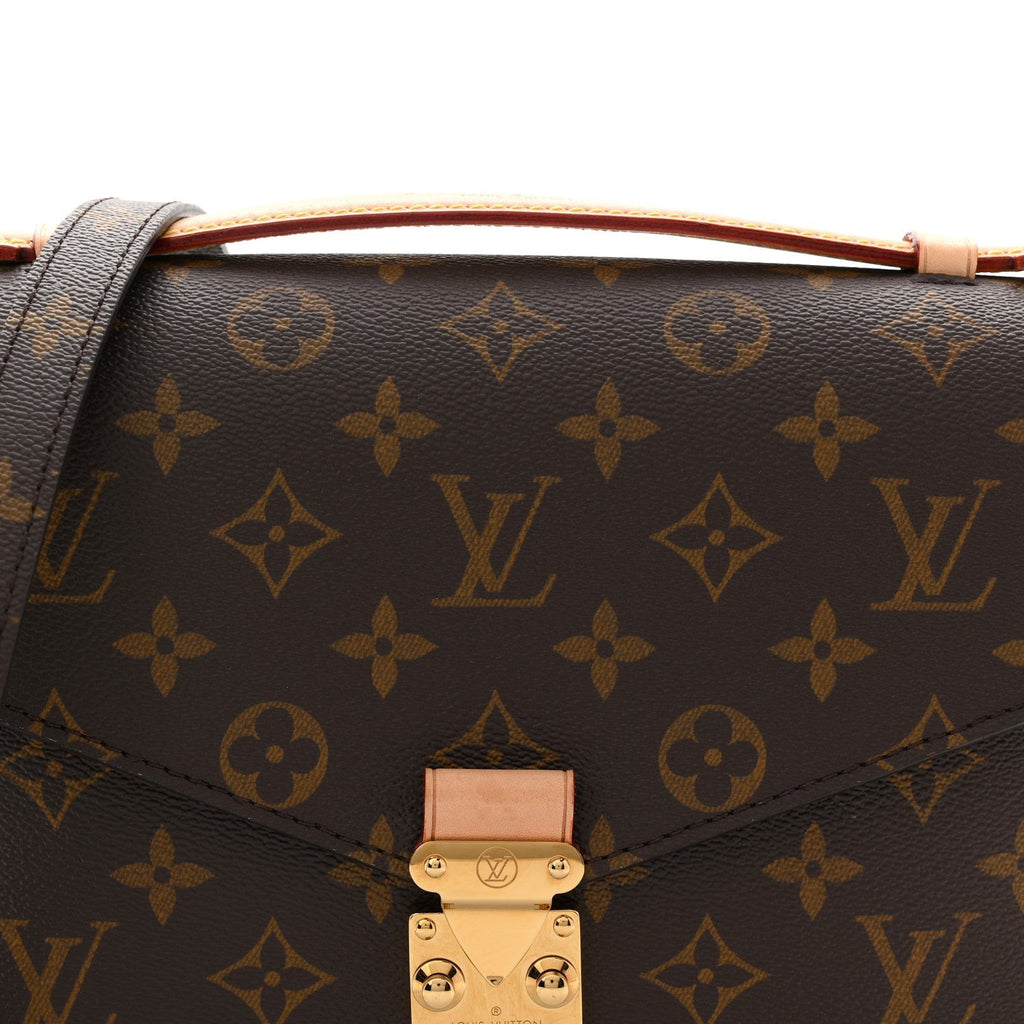 Monogram Pochette Metis