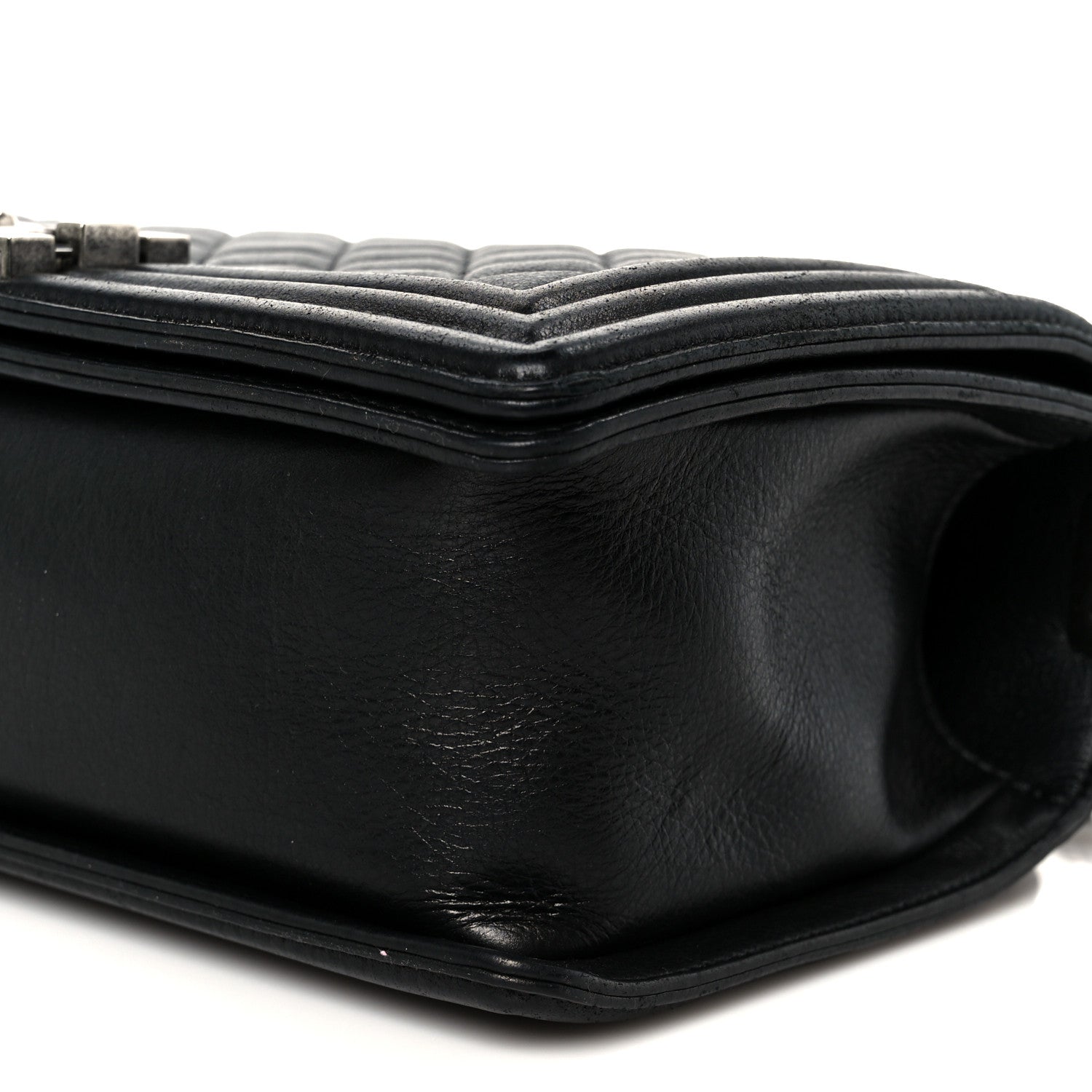 Calfskin Quilted Medium Boy Flap Black