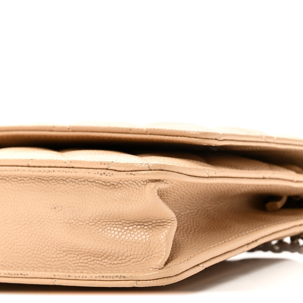 Caviar Quilted Wallet on Chain WOC Beige