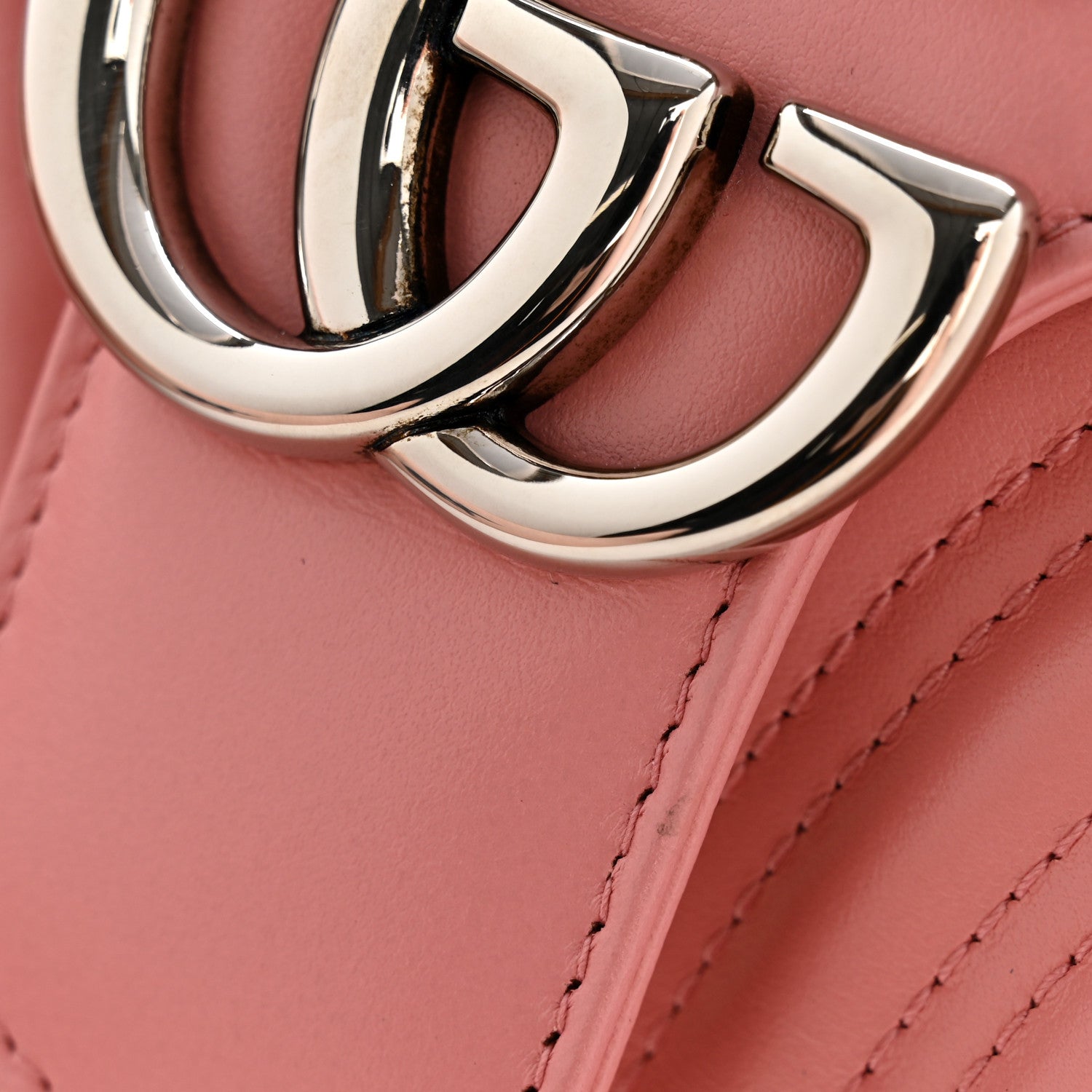 Calfskin Matelasse Small GG Marmont Shoulder Bag Wild Rose
