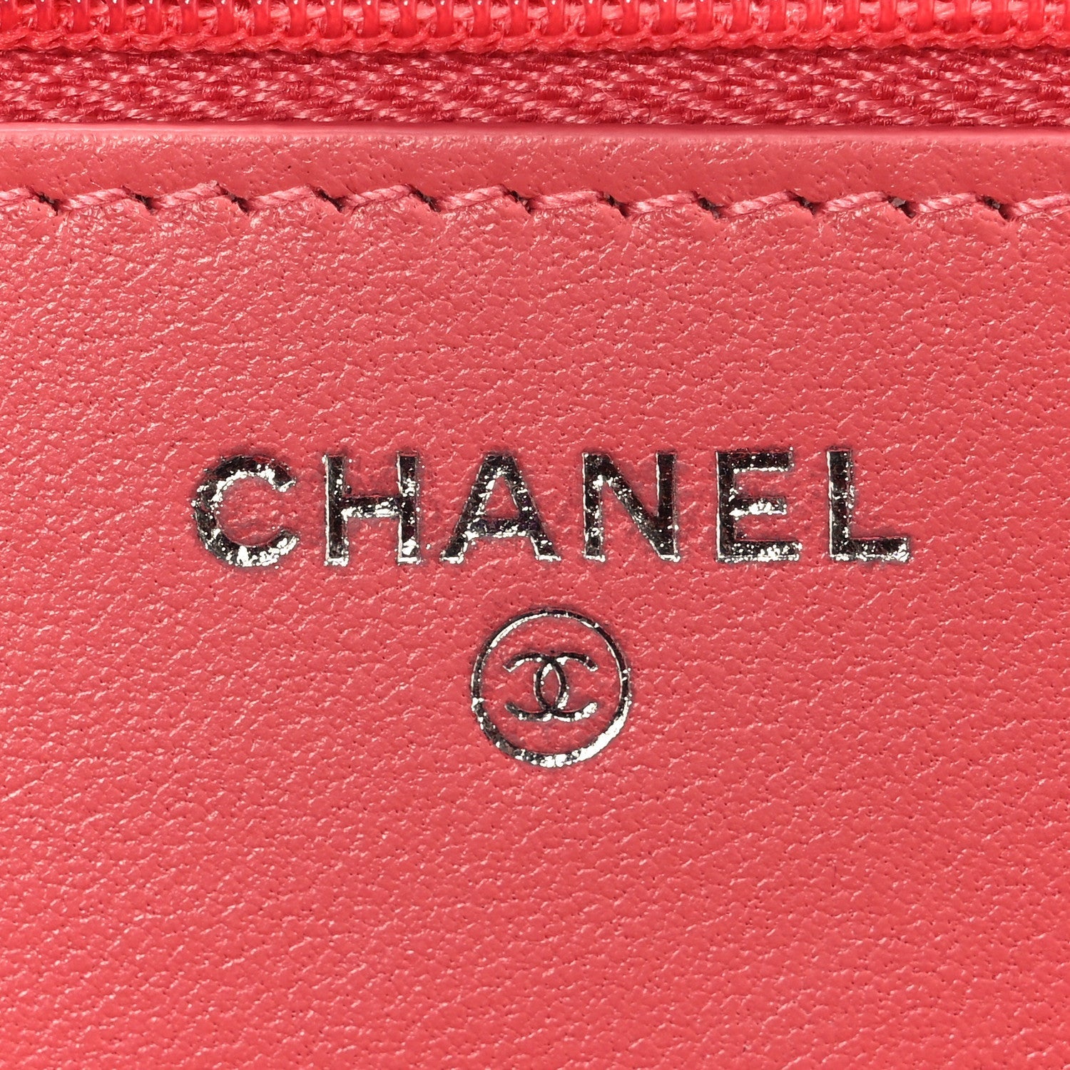 Lambskin Quilted Wallet On Chain WOC Pink