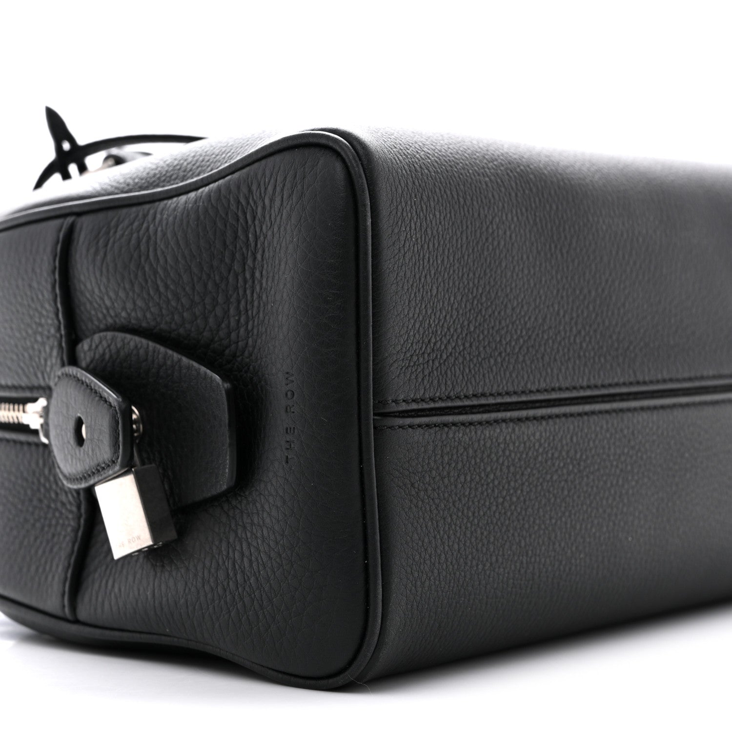 Grained Calfskin EW India Black