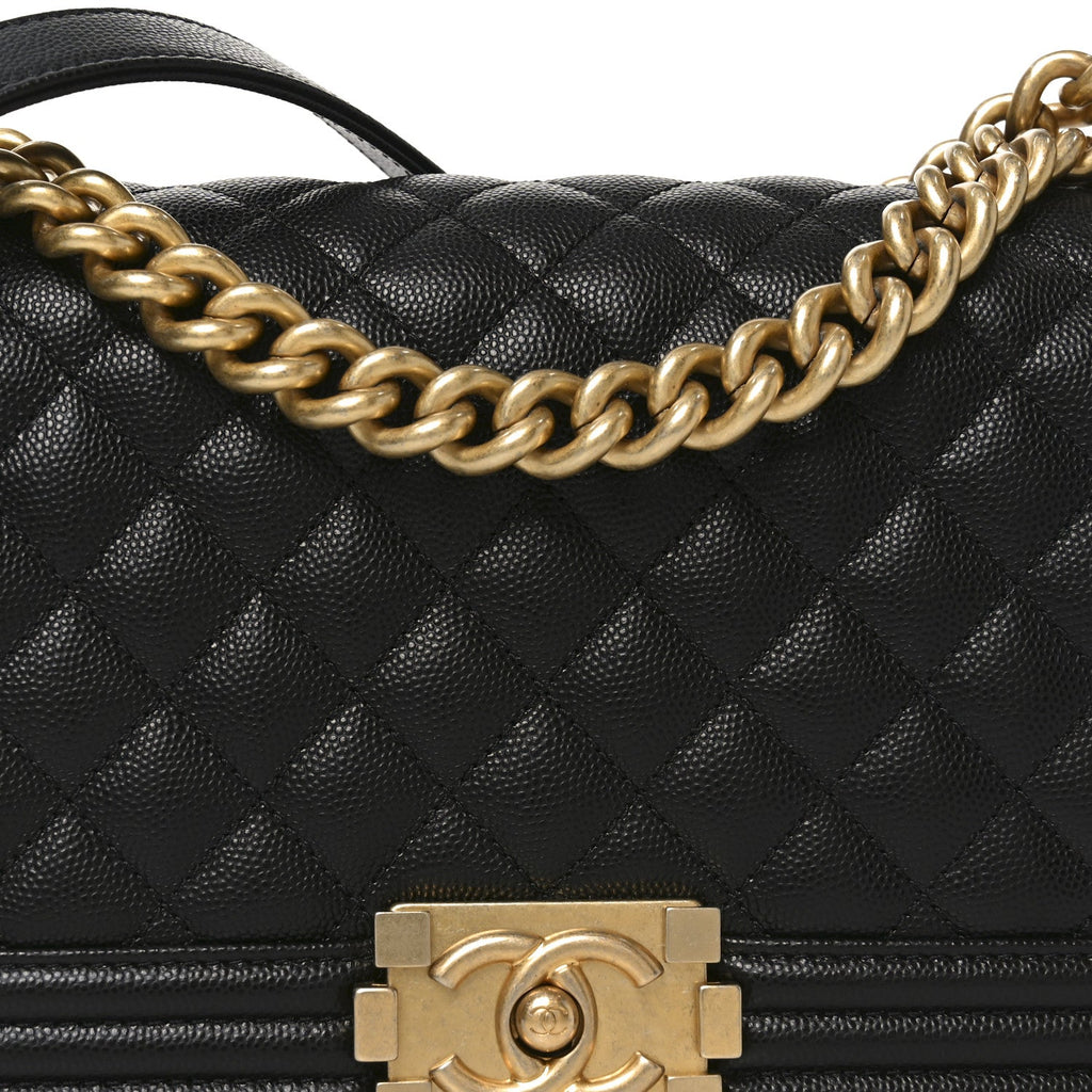 Caviar Quilted Medium Boy Flap Black