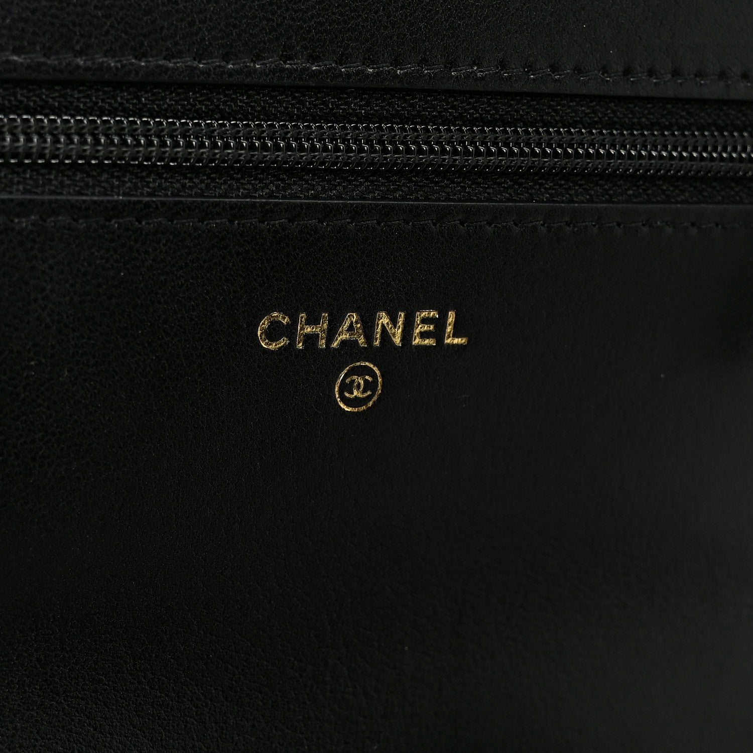 Lambskin Quilted Chanel 19 Wallet On Chain WOC Black