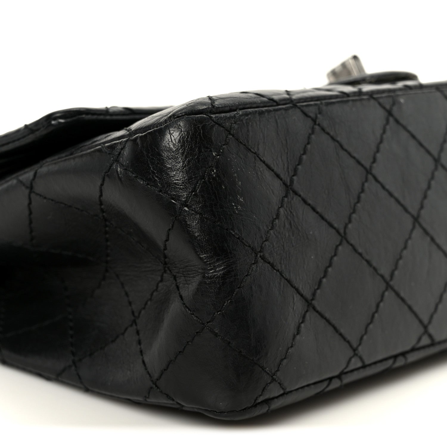 Aged Calfskin Quilted 2.55 Reissue 225 Flap Black