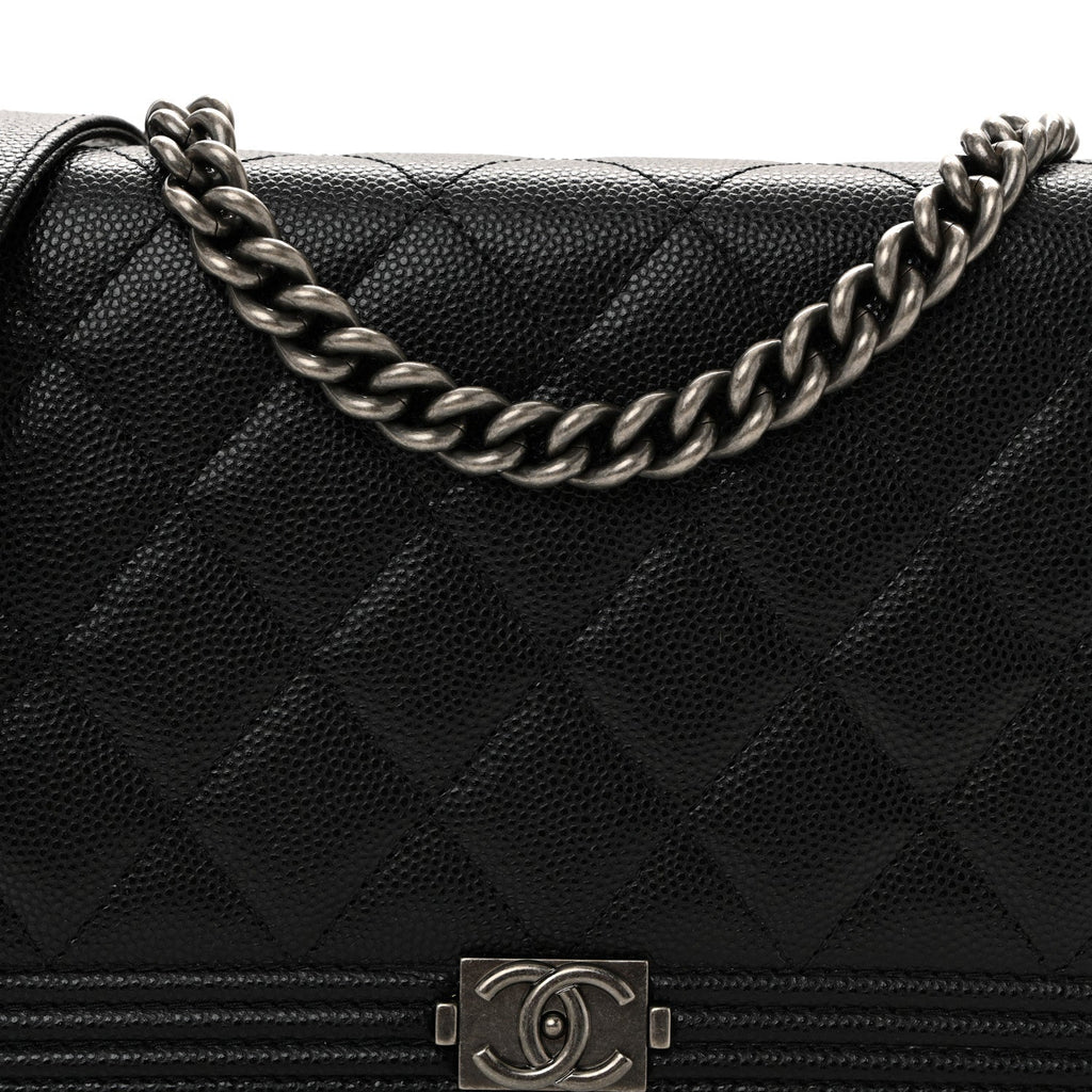 Caviar Quilted Boy Wallet On Chain WOC Black