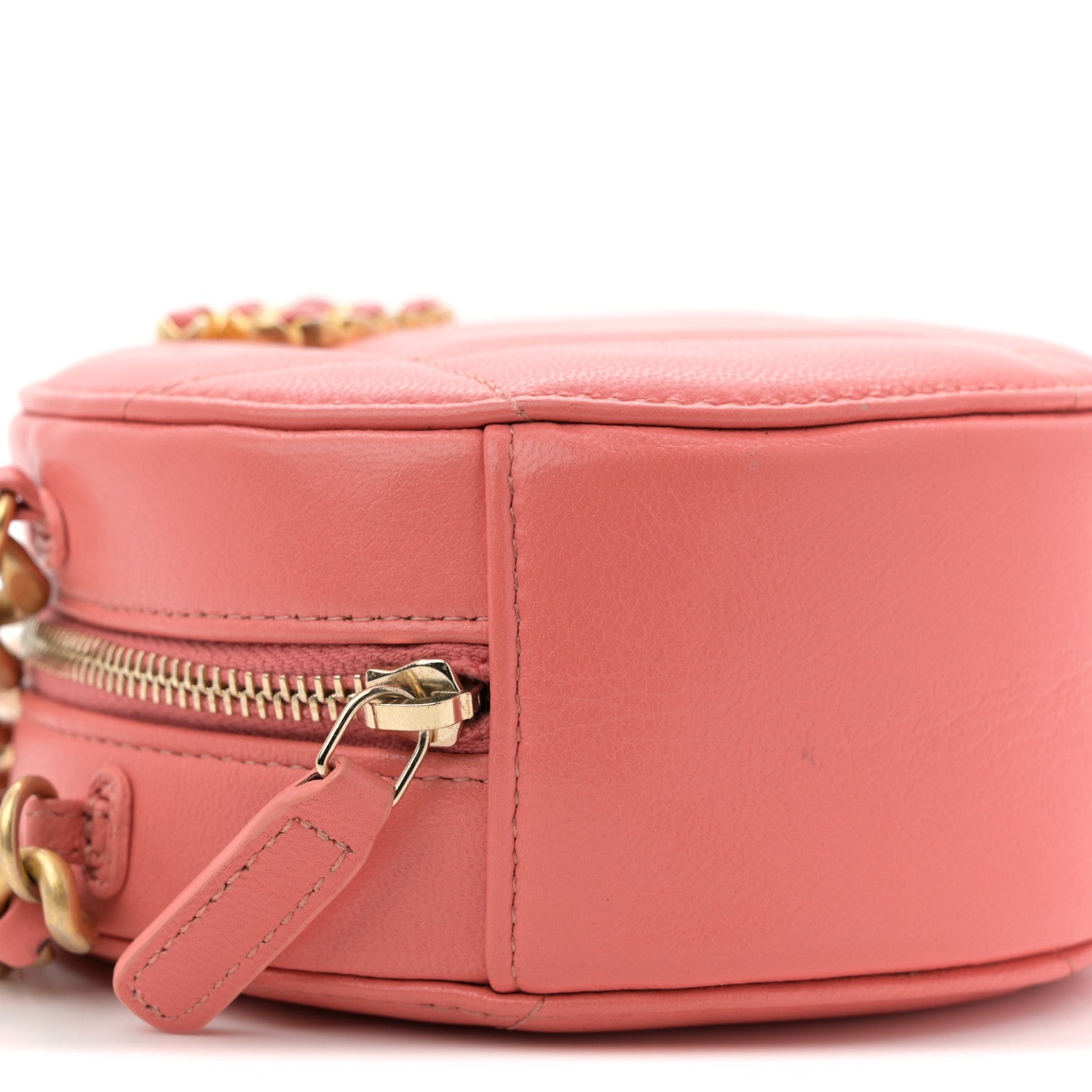 Lambskin Quilted Chanel 19 Round Clutch With Chain Pink