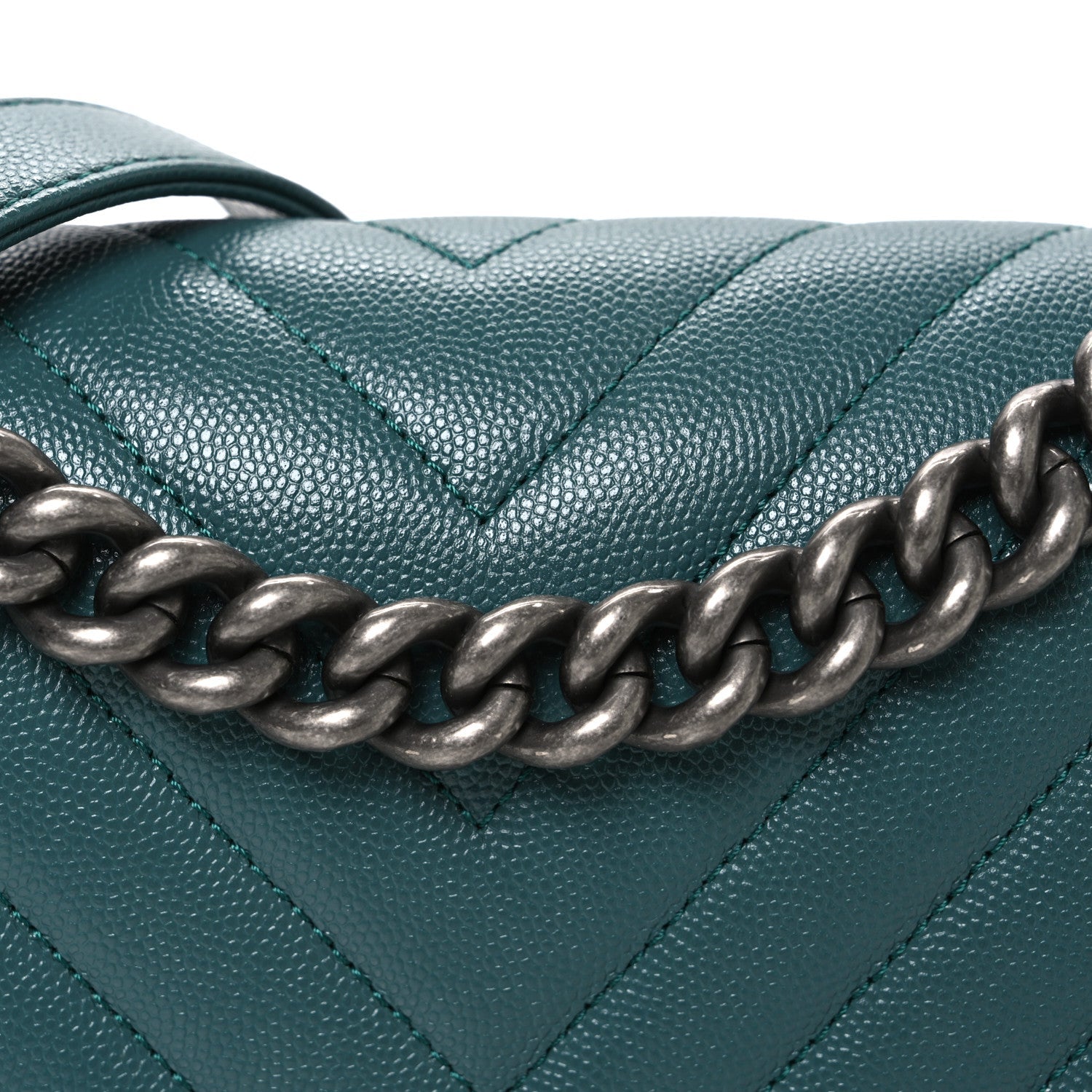Caviar Chevron Quilted Medium Boy Flap Green