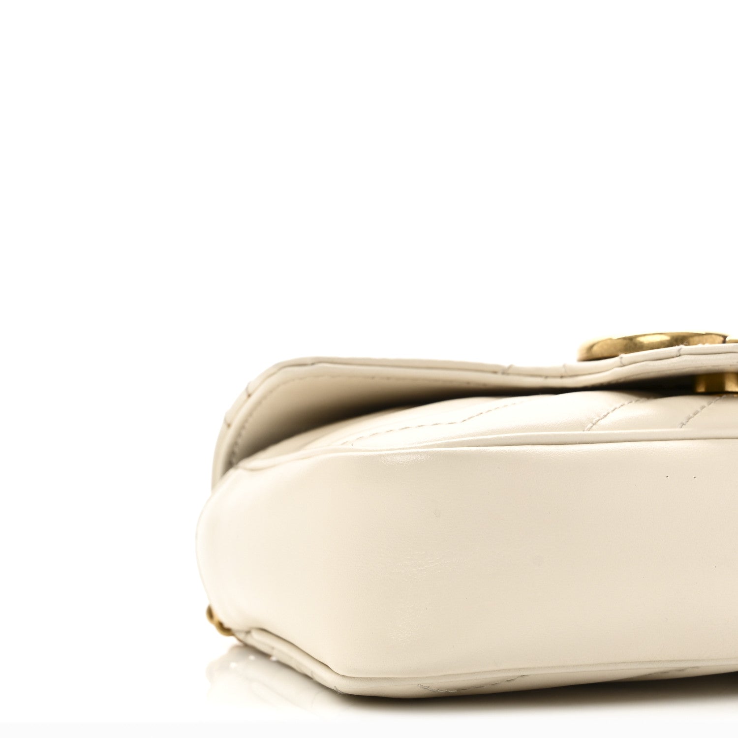 Calfskin Matelasse Super Mini GG Marmont Shoulder Bag White