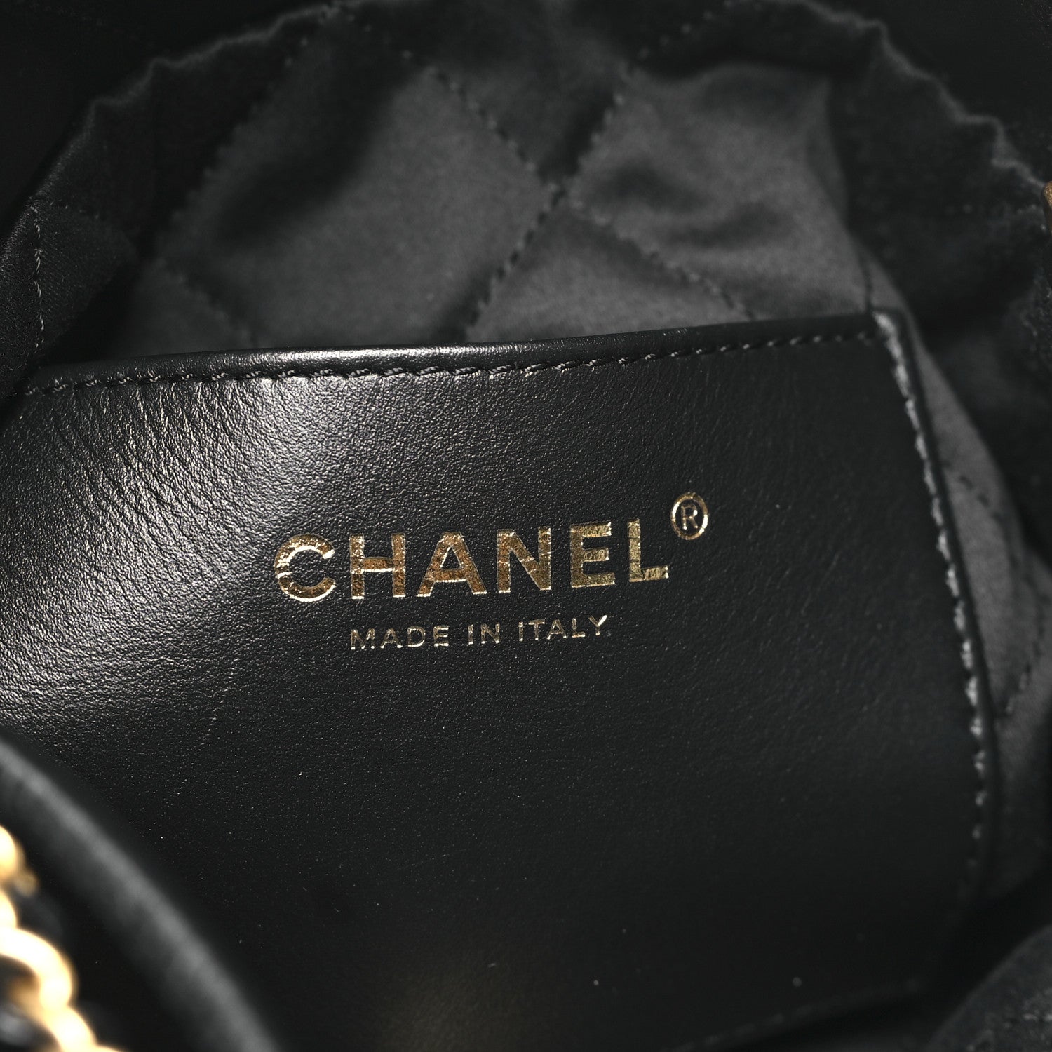 Shiny Calfskin Quilted Mini Chanel 22 Black