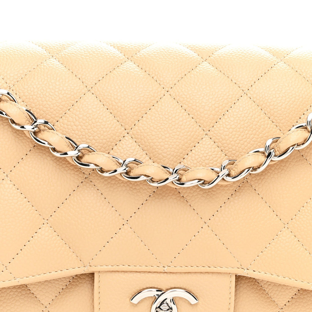 Caviar Quilted Jumbo Double Flap Beige Clair