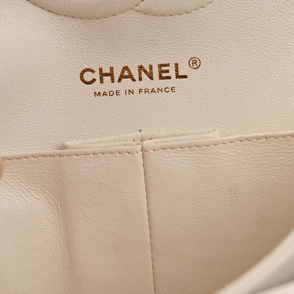 Caviar Quilted Medium Double Flap White