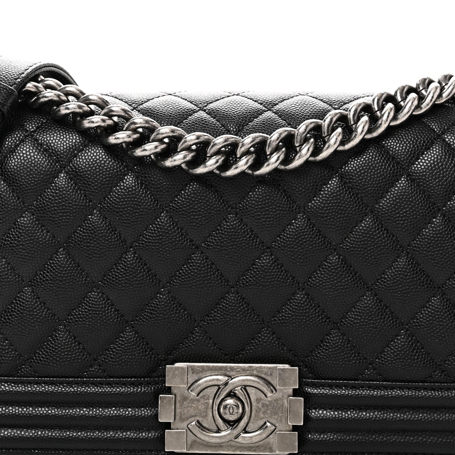 Caviar Quilted Medium Boy Flap Black