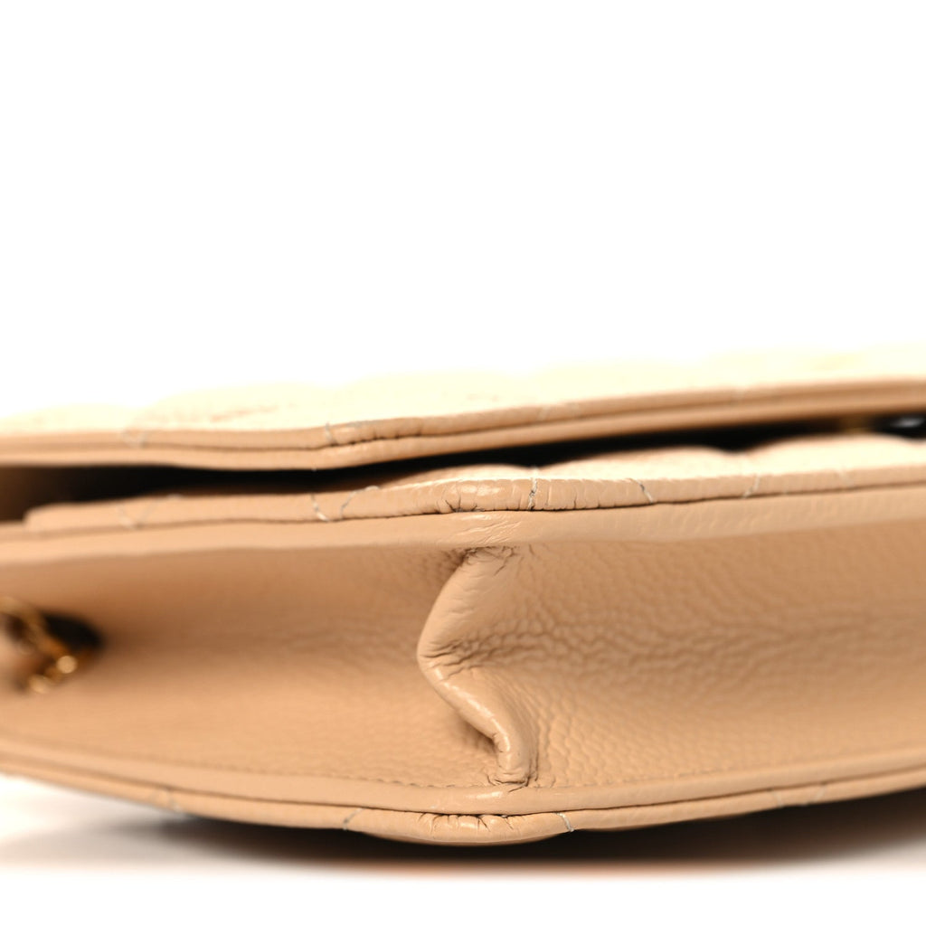 Caviar Quilted Wallet on Chain WOC Beige