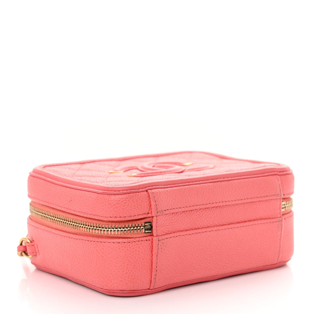 Caviar Quilted Small CC Filigree Vanity Case Coral