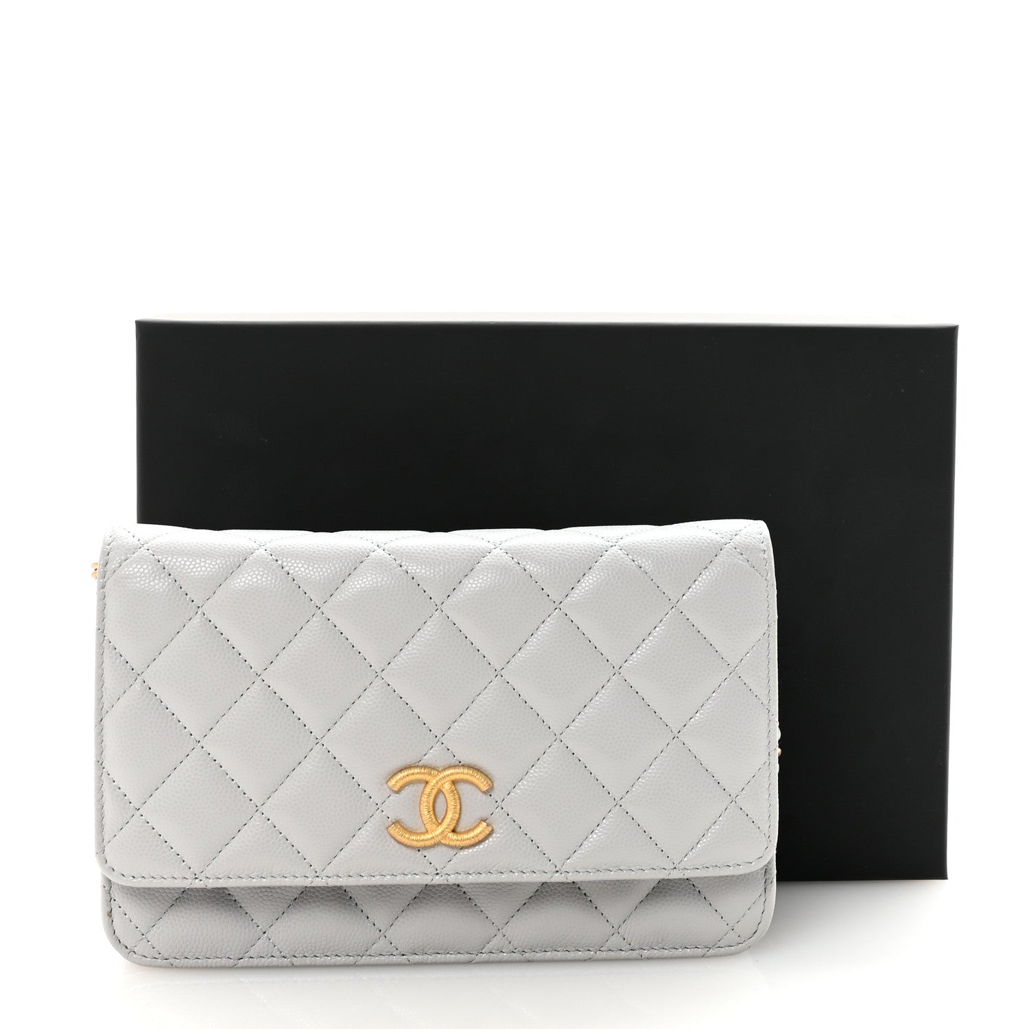 Caviar Quilted Textured CC Wallet on Chain WOC Grey
