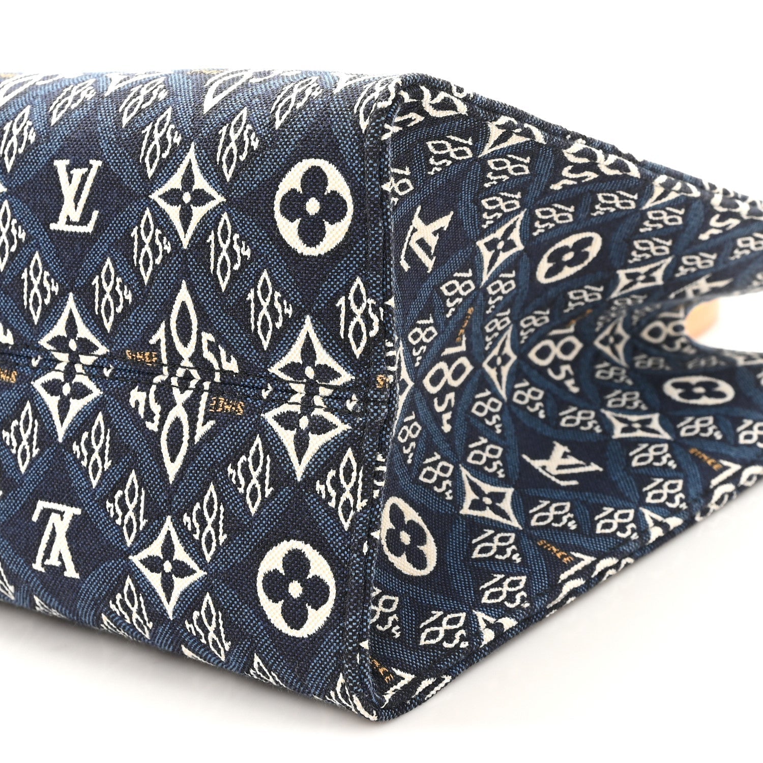 Jacquard Since 1854 Onthego MM Blue