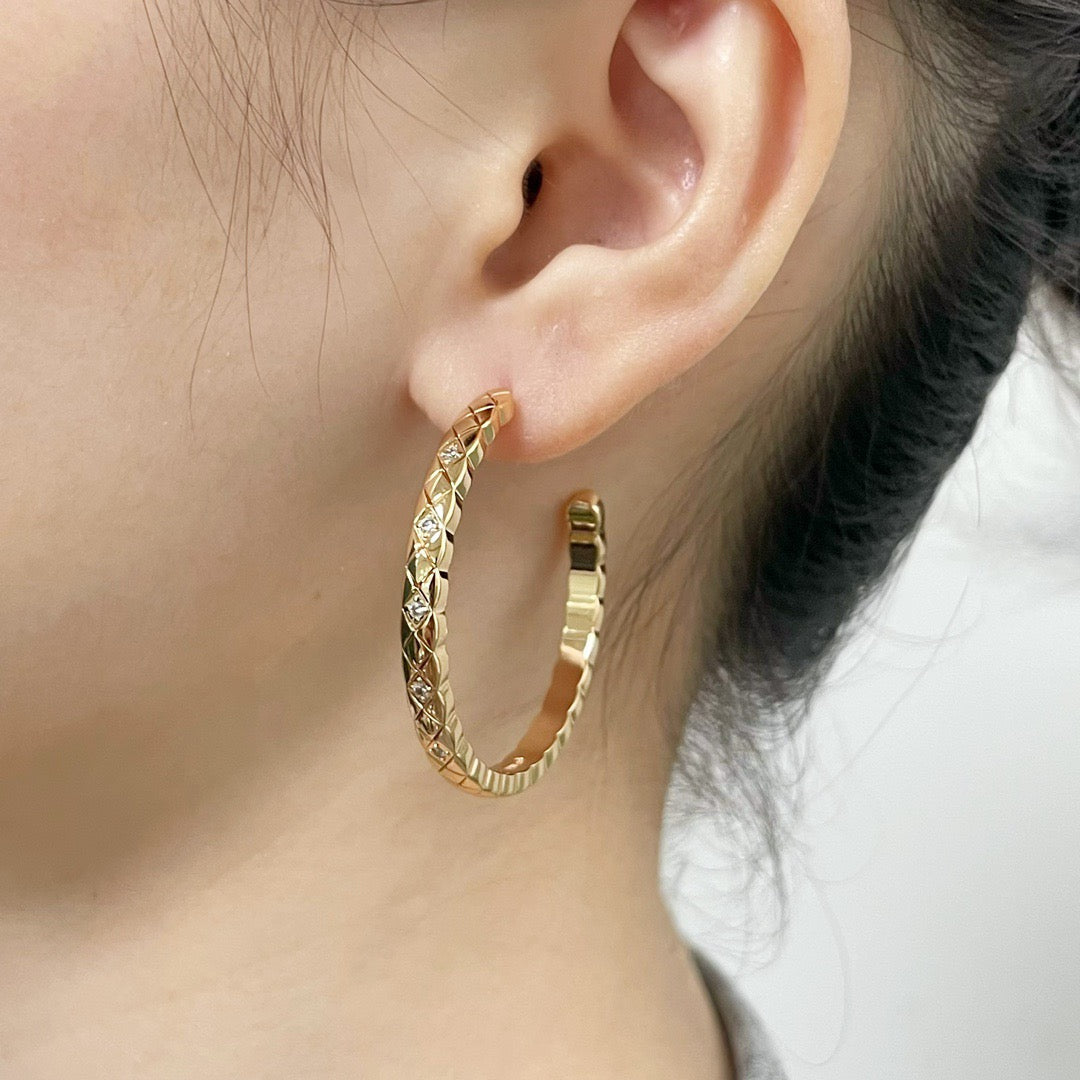 Chanel Coco Crush Earring Hoops