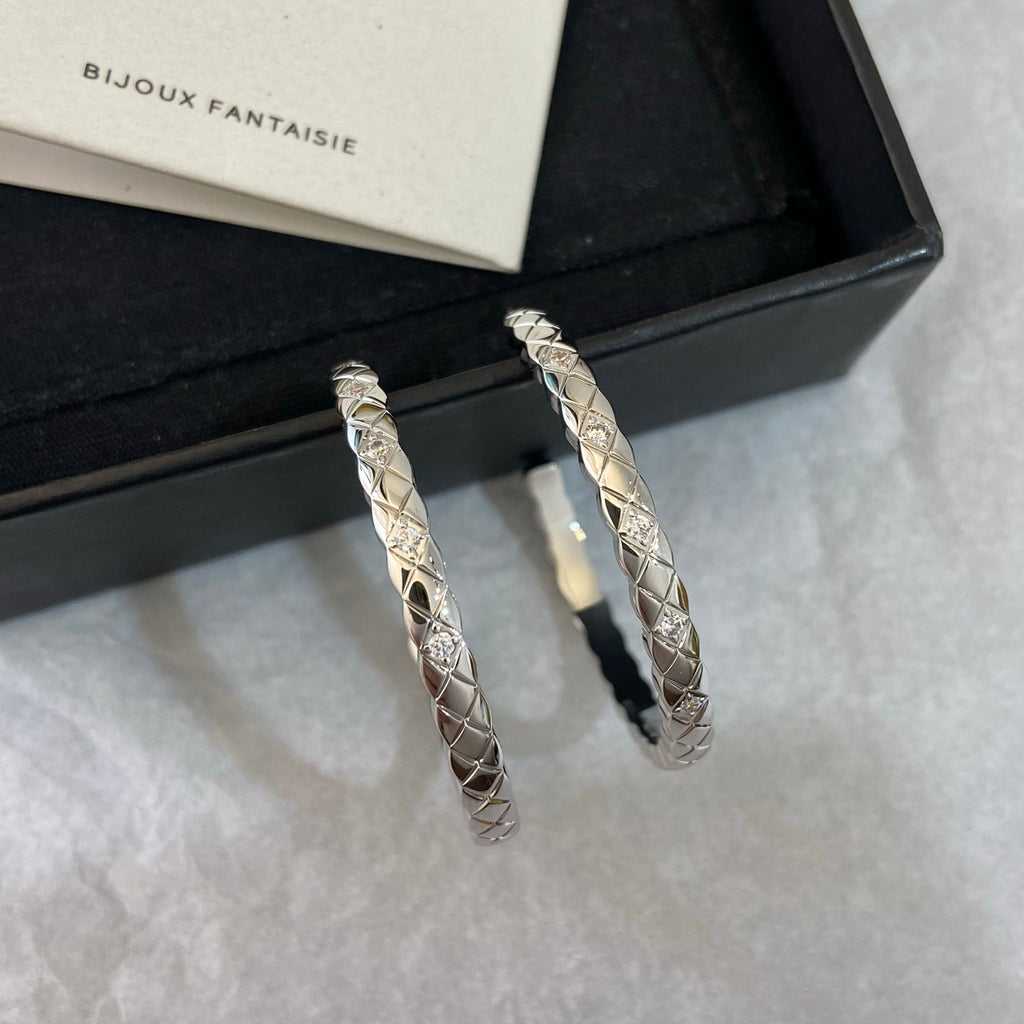 Chanel Coco Crush Earring Hoops